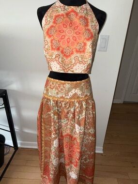 House of Harlow 1960 Orange Cream Paisley Halter Skirt Set